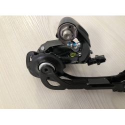 Перемикач на велосипед задній Shimano RD-M370 ALTUS 9 швидкостей