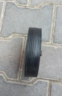 Колесо на кравчучку 140/32- 8 під вісь 8 мм