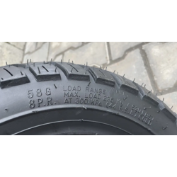 Шина на скутер 3.50-10 з камерою Тайвань шипована SC-TYRE-124