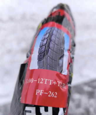 Безкамернка шина 3.00-12 6PR на скутер SC-TYRE