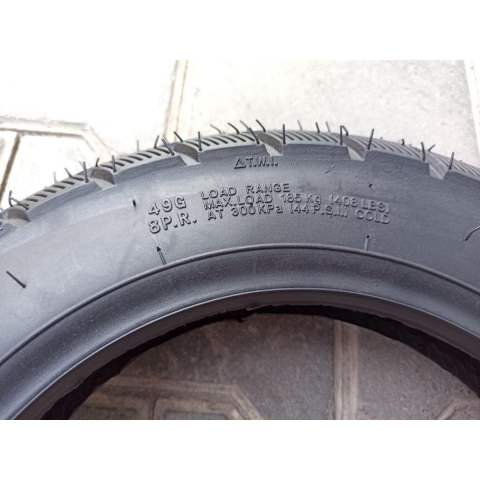 Покришка 3.00-10 Тайвань Безкамерка на скутер Хонда Сузукі SC-TYRE