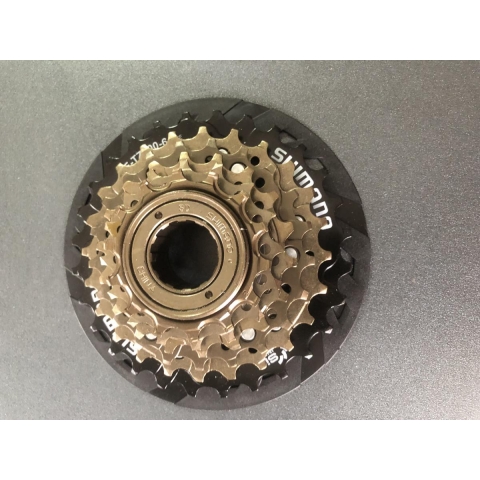 Трещітка SHIMANO на 6 швидкостей