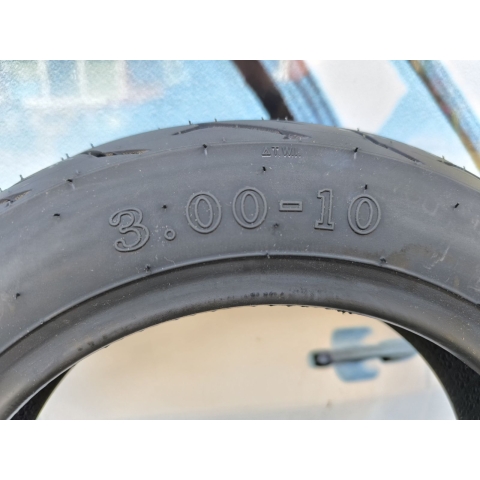  Покришка на скутер 3.00-10 безкамерна SY-284 СORDIAL траса